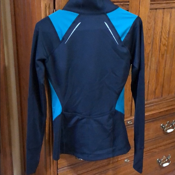Columbia 1/4 zip dry fit jacket - Picture 3 of 6